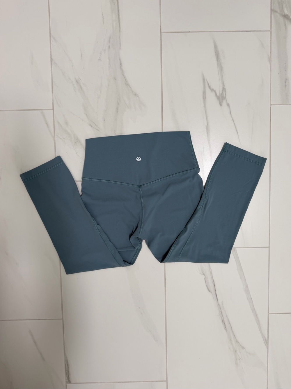 Lululemon Align High-Rise Crop 21" Nulu Soft Fabric Blue Grey